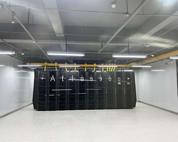 从香港站群服务器看数据处理的高效性